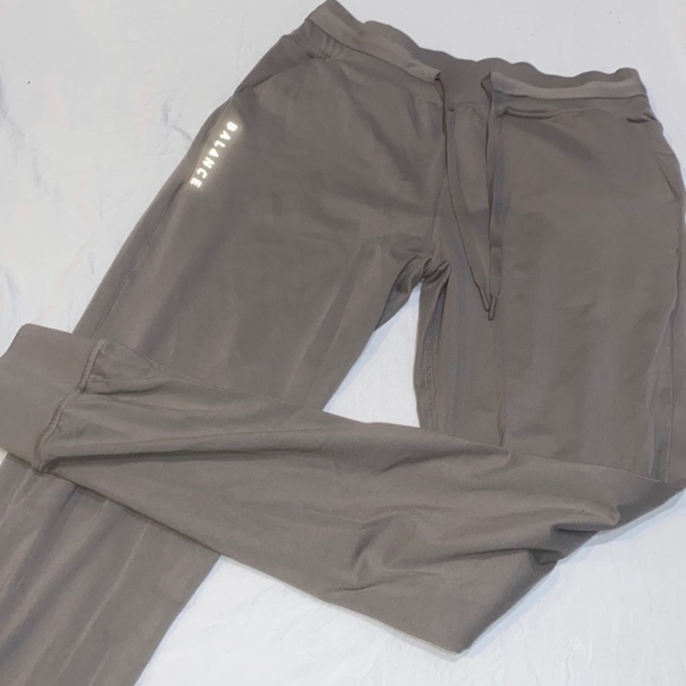 Balance Athletica The Women's Select Jogger - Logic